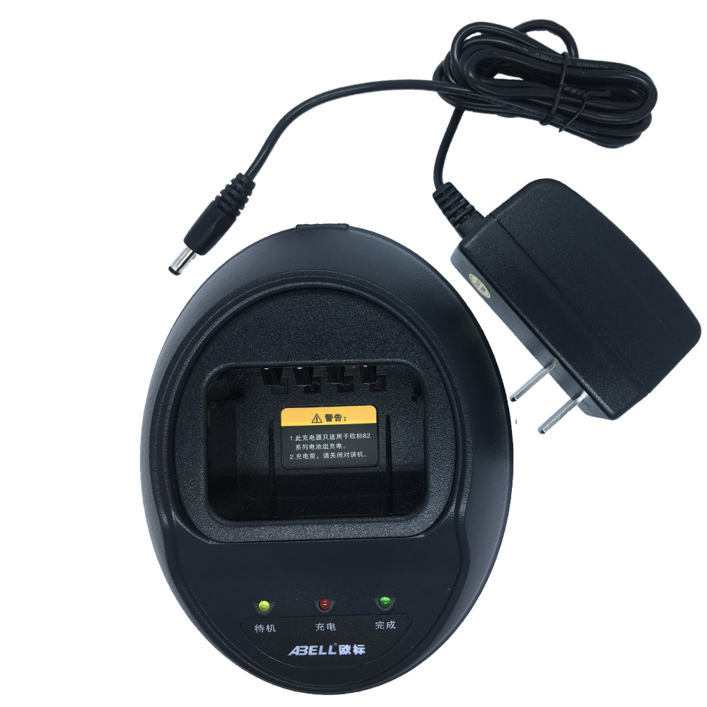 BC-82 快速智能充電器